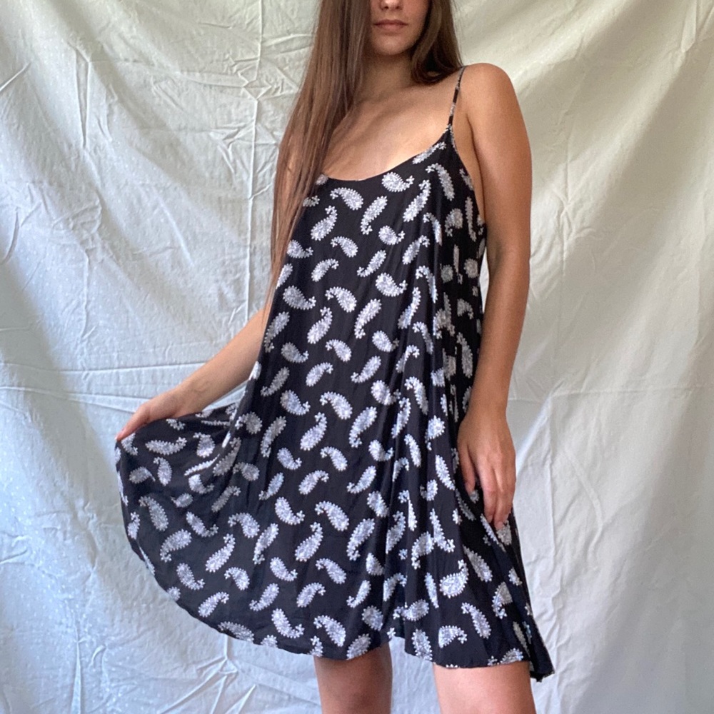 Brandy Melville Black Paisley Dress
